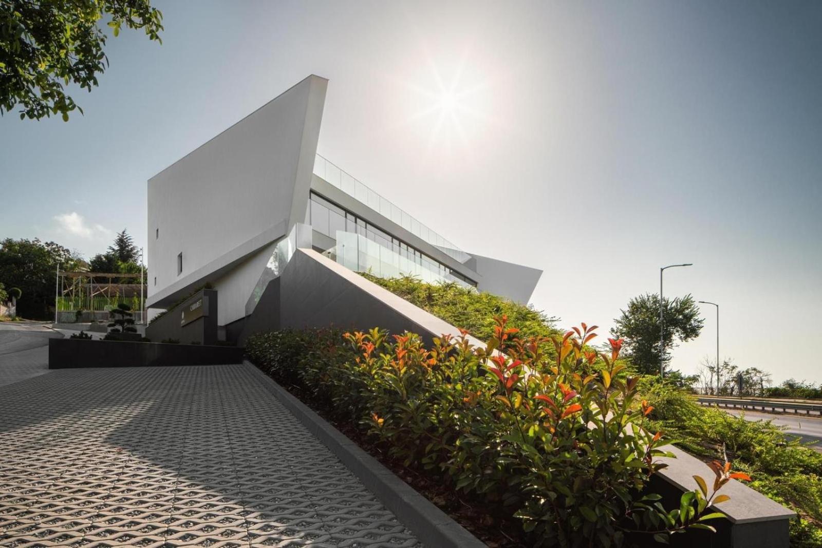 Lotus Luxury Rooms Varna ภายนอก รูปภาพ